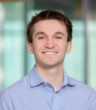 Photo of Zach Garfinkel, Associate